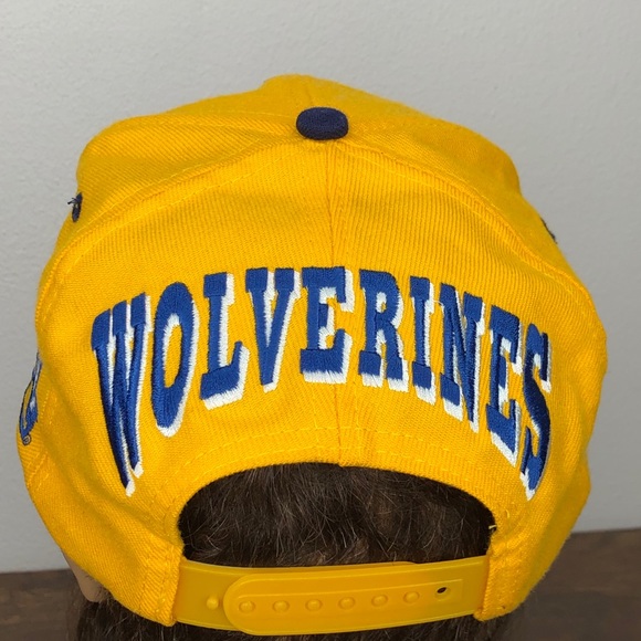 Vintage Unique Michigan Wolverines 90’s SnapBack Top of The World Tag - Picture 4 of 12